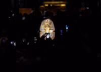 chum-anh-ben-trong-kho-bau-cua-vua-tutankhamun-1105-03.jpg