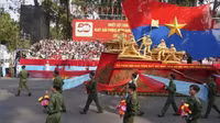 hinh-anh-viet-nam-ky-niem-50-nam-ngay-thong-nhat-tren-bao-quoc-te-11.jpg