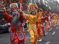 can-canh-dieu-mua-nua-kung-fu-nua-opera-8.jpg