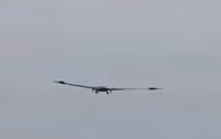 ro-ri-uav-khong-lo-cua-trung-quoc-sai-canh-ngang-ngua-b-2-my.jpg