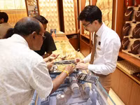 vang-dubai-8.jpg