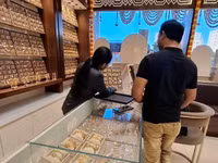 vang-dubai-9.jpg