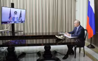 chum-anh-tong-thong-nga-putin-va-cac-doi-tt-my-013.jpg