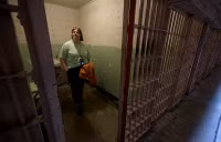 chum-anh-nha-tu-alcatraz-060505-015.jpg