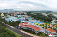 chum-anh-trieu-tien-khanh-thanh-khu-du-lich-bien-wonsan-kalma-010.jpg