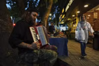 chum-anh-cuoc-song-o-thu-do-tehran-cua-iran-09.jpg