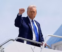 ben-trong-cung-dien-bay-400-trieu-usd-qatar-tang-ong-trump-16.jpg