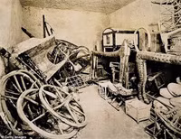 bi-mat-nghi-le-vua-tutankhamun-he-lo-tu-co-vat-ky-la-7.jpg
