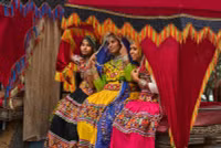 chum-anh-hoi-cho-lac-da-o-pushkar-an-do-1105-08.jpg