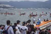chum-anh-le-hoi-dua-thuyen-rong-o-hong-kong-0505-07.jpg