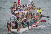 chum-anh-le-hoi-dua-thuyen-rong-o-hong-kong-0505-015.jpg