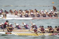 chum-anh-le-hoi-dua-thuyen-rong-o-hong-kong-0505-010.jpg