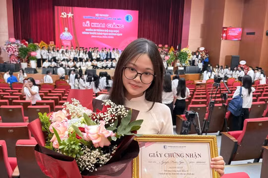 Chân dung nữ Thủ khoa đầu vào Trường Đại học Luật Hà Nội. Ảnh NVCC.
