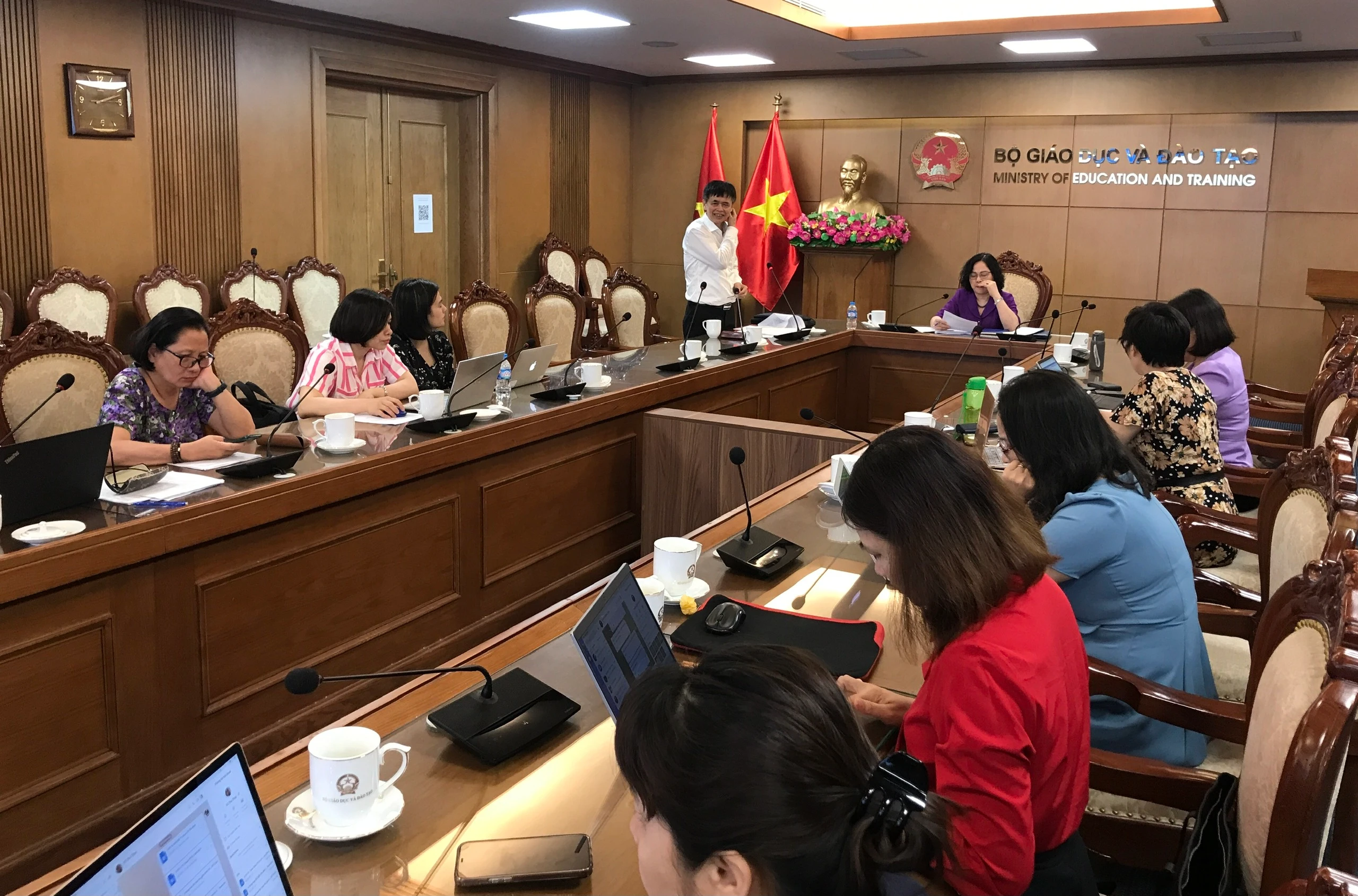 Điểm mới là thực hiện các văn bản chỉ đạo và phù hợp với bối cảnh phát triển xã hội và GD. Điểm mới là thực hiện các văn bản chỉ đạo và phù hợp với bối cảnh phát triển xã hội và GD.