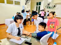 Hà Nội phấn đấu có 60% trường công có nhân viên y tế chuyên trách đến năm 2030