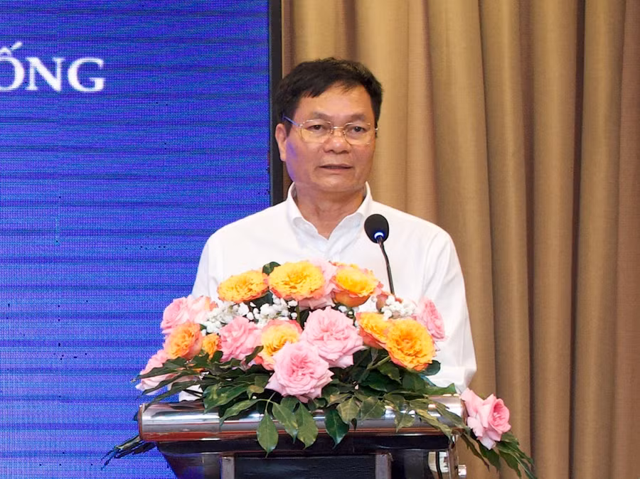 Thiếu tướng Lê Minh Mạnh phát biểu tại hội thảo. Ảnh: Phúc Uyên.