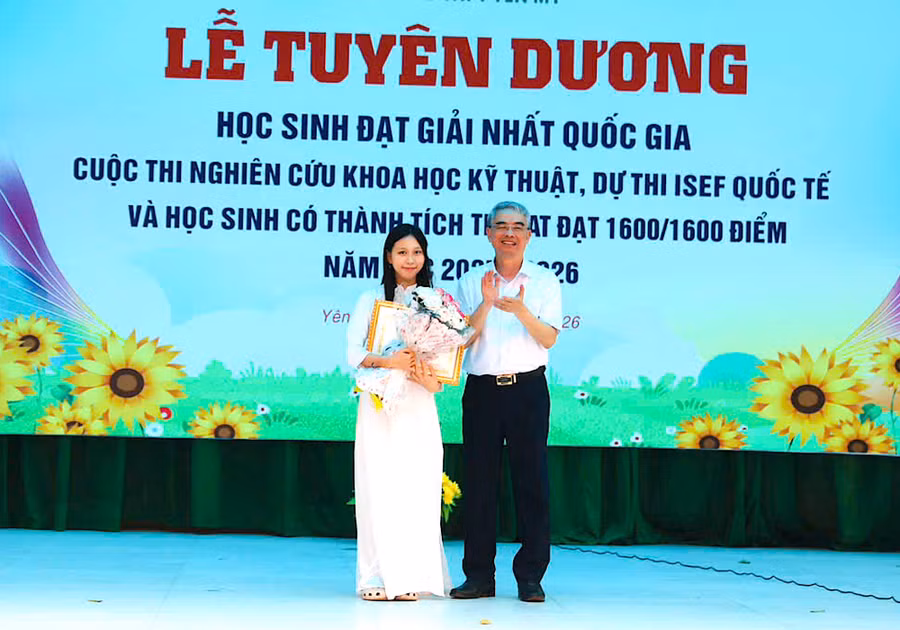 hanh-trinh-chinh-phuc-diem-tuyet-doi-sat-2.jpg