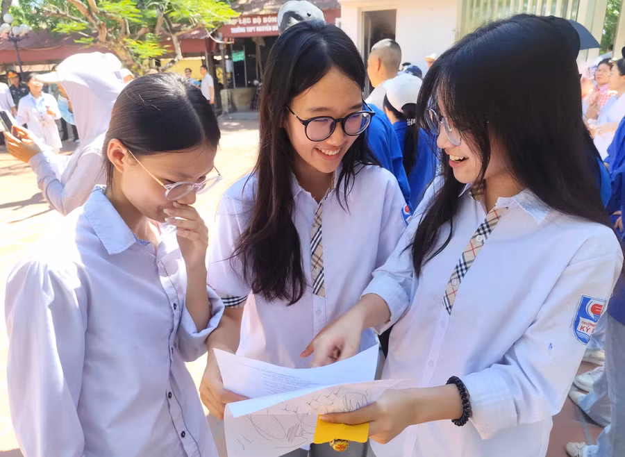 Thí sinh tự tin sau môn thi đầu tiên.