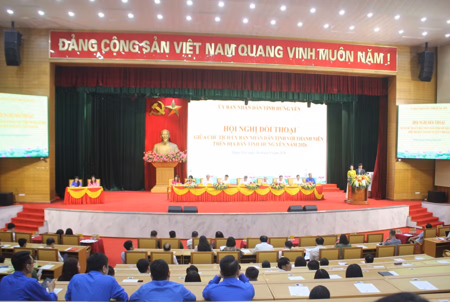 Quang cảnh buổi đối thoại.