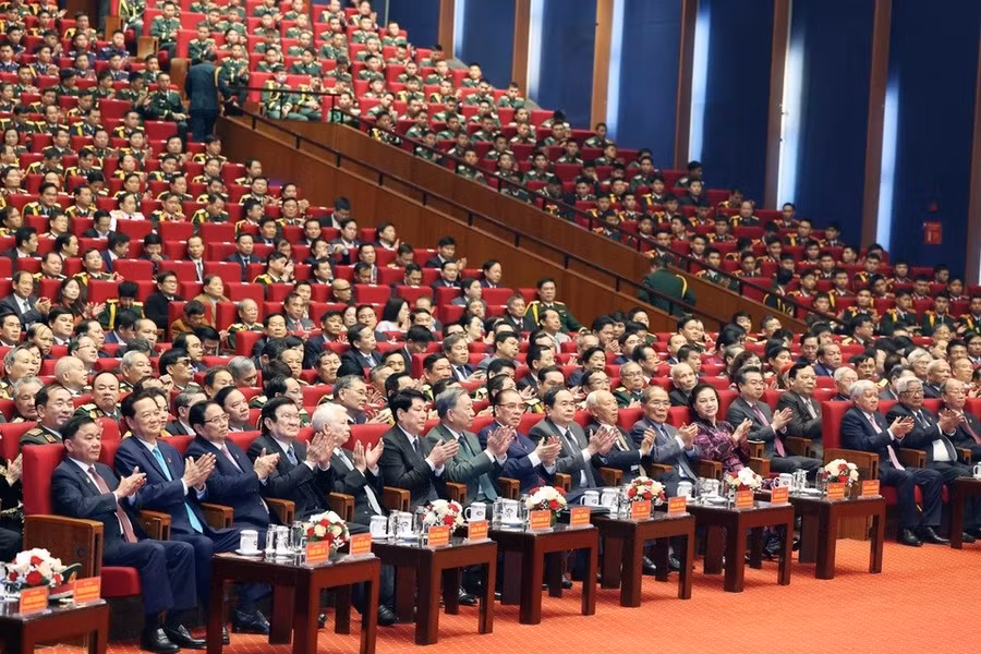 tong-bi-thu-du-le-ky-niem-80-nam-ngay-thanh-lap-quan-doi-nhan-dan-viet-nam-12.jpg