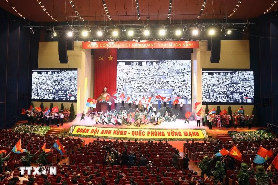 tong-bi-thu-du-le-ky-niem-80-nam-ngay-thanh-lap-quan-doi-nhan-dan-viet-nam-8.jpg