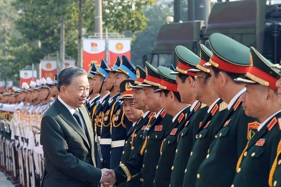 tong-bi-thu-du-le-ky-niem-80-nam-ngay-thanh-lap-quan-doi-nhan-dan-viet-nam-2.jpg
