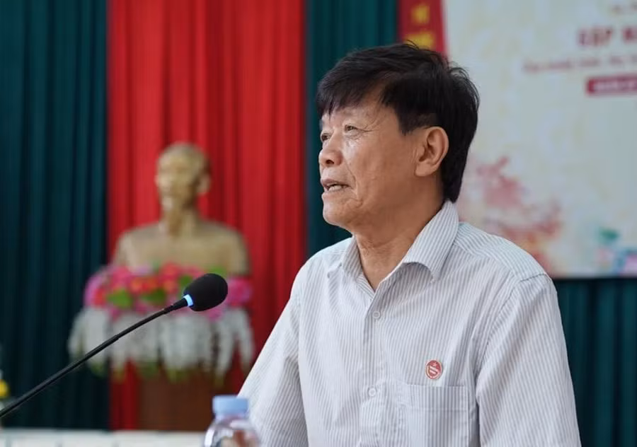 Chuong-trinh-'Ghi-cong-on-dap-nghia-tinh'-4.jpg