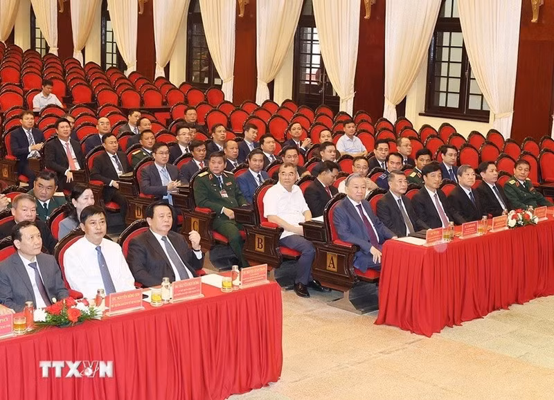 le-khai-giang-lop-boi-duong-can-bo-quy-hoach-uy-vien-bch-tw-dang-khoa-xiv09-4880.jpg