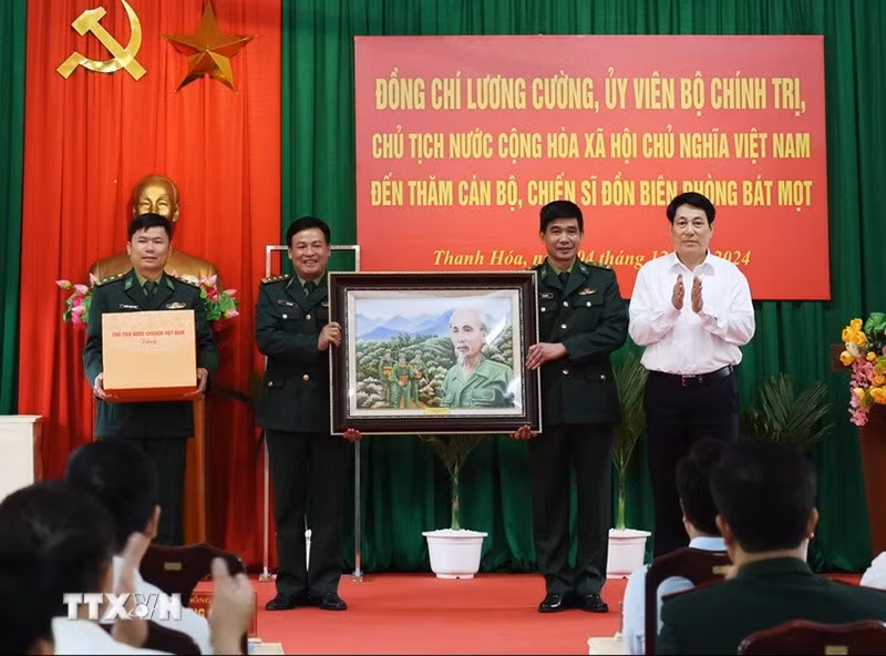hoat-dong-cua-chu-tich-nuoc-luong-cuong-tai-thanh-hoa-05.jpg