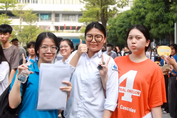 Học sinh Hà Nội tham dự kỳ thi tốt nghiệp THPT năm 2025.