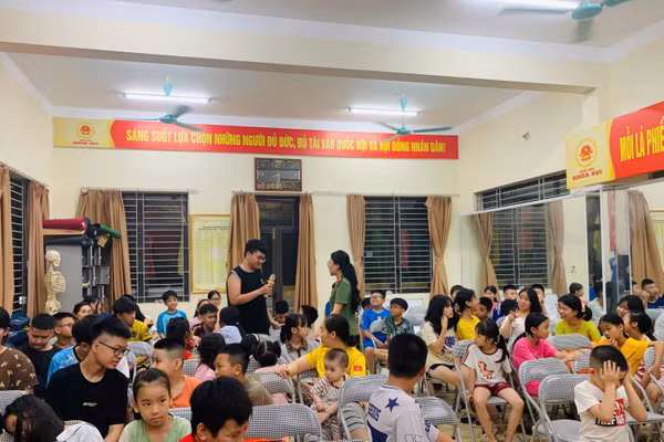 Quang cảnh buổi tuyên truyền.
