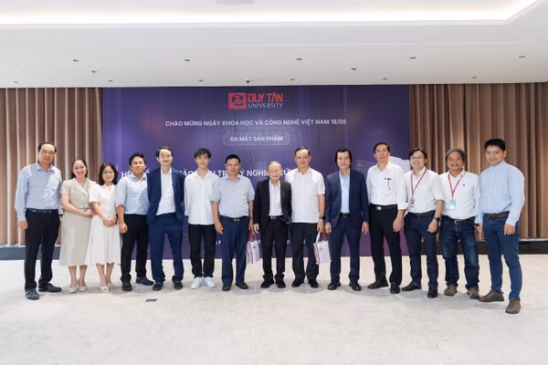 Đại học Duy Tân ra mắt sản phẩm AgenTex v1.0 hỗ trợ nghiên cứu khoa học.