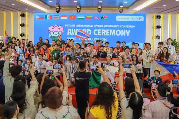 Kỳ thi Toán ứng dụng quốc tế VIAMC 2026 nhận được sự hưởng ứng của cộng đồng học thuật quốc tế.