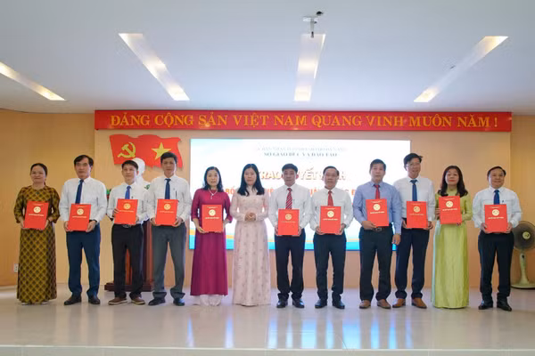 Sở GD&ĐT Đà Nẵng công bố quyết định thành lập các CSGD trực thuộc sau sắp xếp