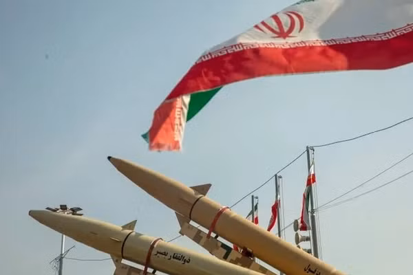 Iran đặt 400 đơn vị trong tình trạng báo động cao nhất