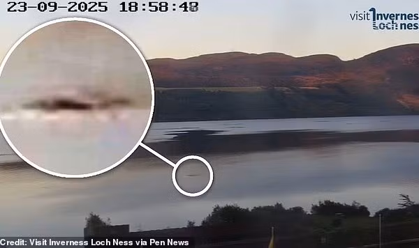 Thợ săn ‘quái vật hồ Loch Ness’ sửng sốt khi sinh vật dài hơn 5m nổi lên giữa hồ