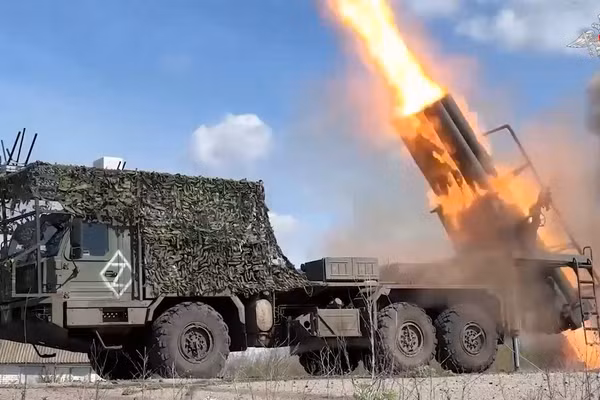 Nga phá hủy loạt thiết giáp phương Tây, tập kích điểm đóng quân Ukraine