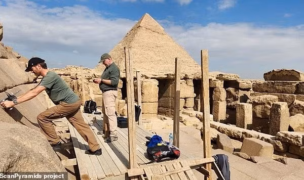 Bí ẩn 2 khoảng trống trong kim tự tháp Giza khiến giới khoa học 'gãi đầu'