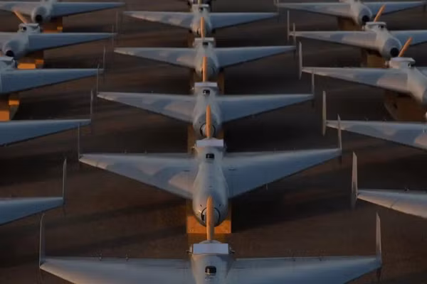 Mỹ tung drone tấn công mới trong chiến dịch tại Iran