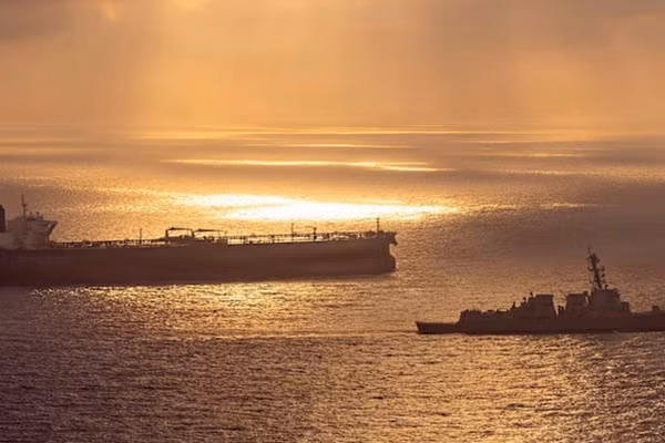 Eo biển Hormuz.