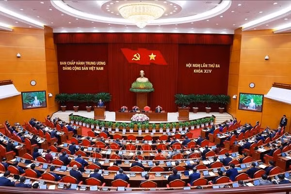 Phiên khai mạc Hội nghị lần thứ ba Ban Chấp hành Trung ương Đảng khoá XIV. Ảnh: Thống Nhất/TTXVN.