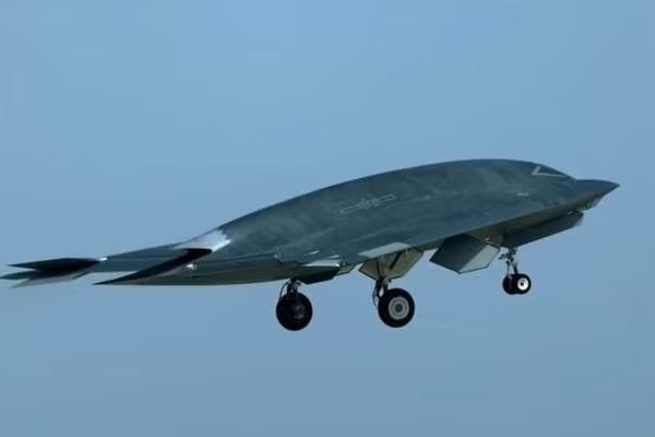 UAV tàng hình bước vào huấn luyện thực tế, hé lộ chiến lược trên không mới