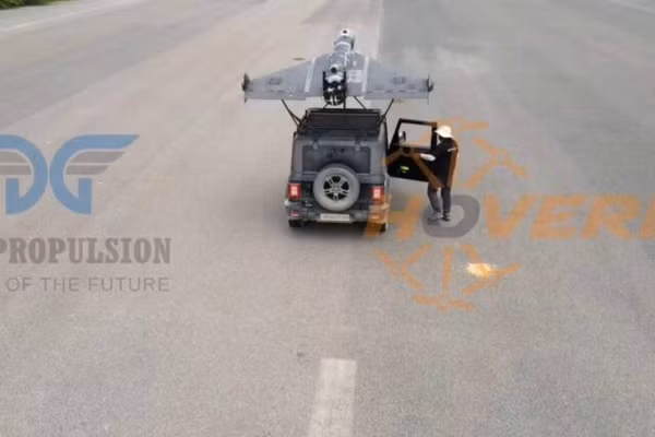 Ấn Độ thử nghiệm vũ khí mới với động cơ 'cây nhà lá vườn'