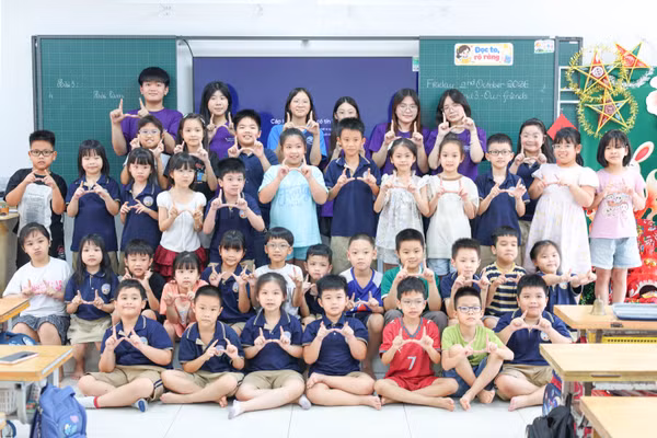 The Up Project Mùa 9 - Góp một mùa xanh gieo mầm tri thức