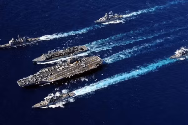 Trung Đông nóng lên với lực lượng tàu sân bay, khu trục hạm hùng hậu