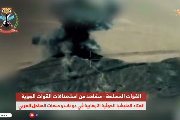 Houthi đề nghị Mỹ không can thiệp vào xung đột với Saudi Arabia