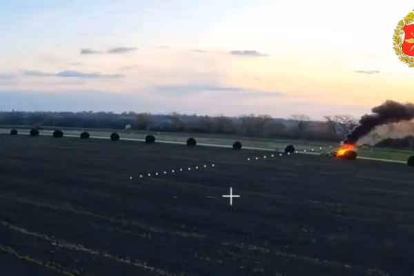 Nga tập kích nơi sản xuất UAV, hạ tên lửa Neptune và xóa sổ pháo tự hành Paladin