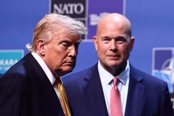 Tổng thống Donald Trump và Đặc phái viên Mỹ tại NATO Matthew Whitaker.
