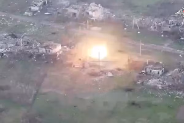 Nga kiểm soát lãnh thổ mới, tập kích xưởng sản xuất UAV, phá hủy radar phản pháo
