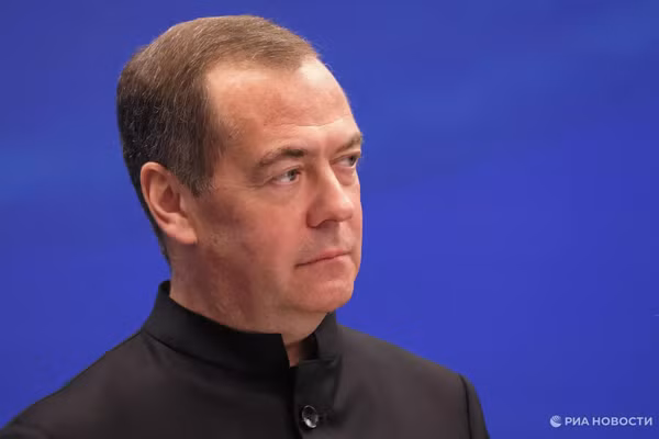 Ông Dmitry Medvedev.